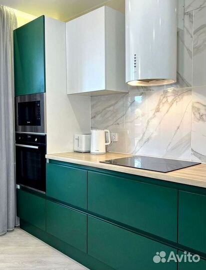 Прямой кухонный гарнитур современный