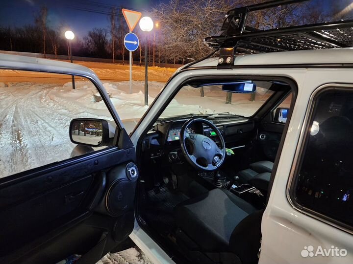 LADA 4x4 (Нива) 1.7 МТ, 2012, 117 142 км