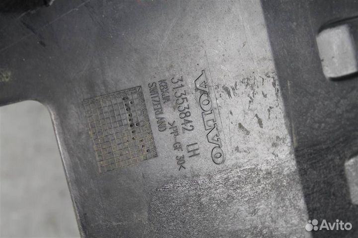 Защита антигравийная левая Volvo XC90 2014-2019