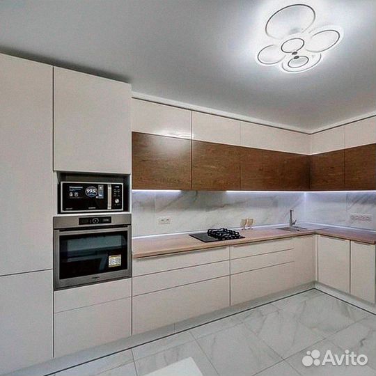 Кухонный гарнитур / угловая кухня