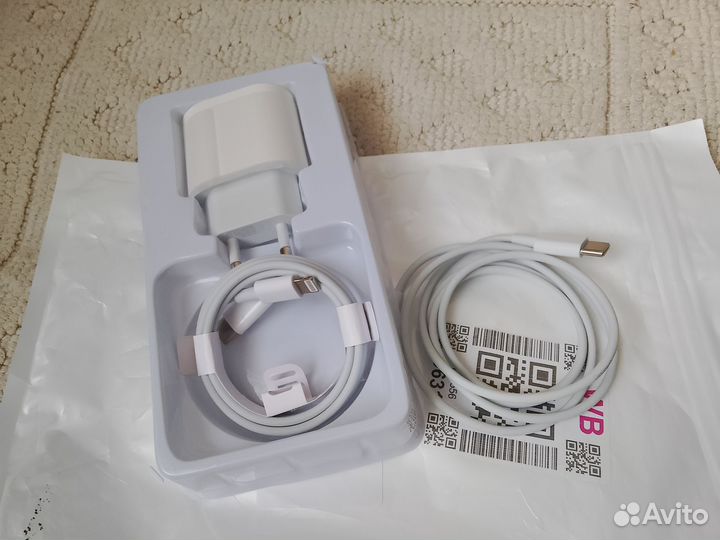 Быстрая зарядка для iPhone 20w