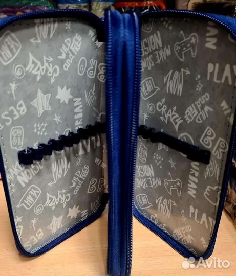 Пенал школьный