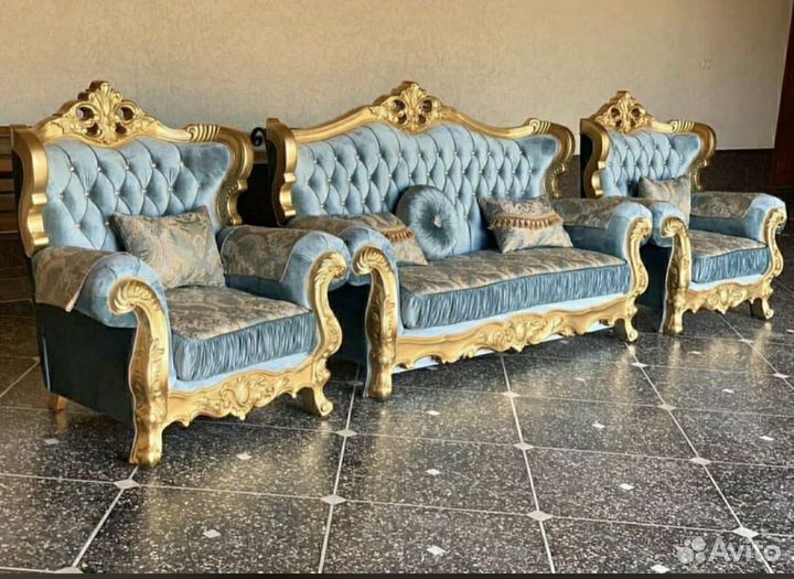 Диван и 2 кресла новые