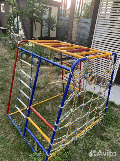 Детский спортивный комплекс