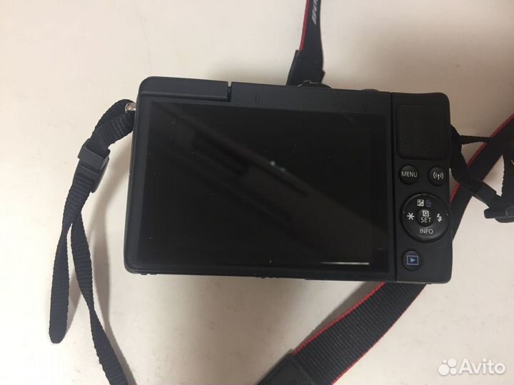 Фотоаппарат Canon EOS M100 Kit