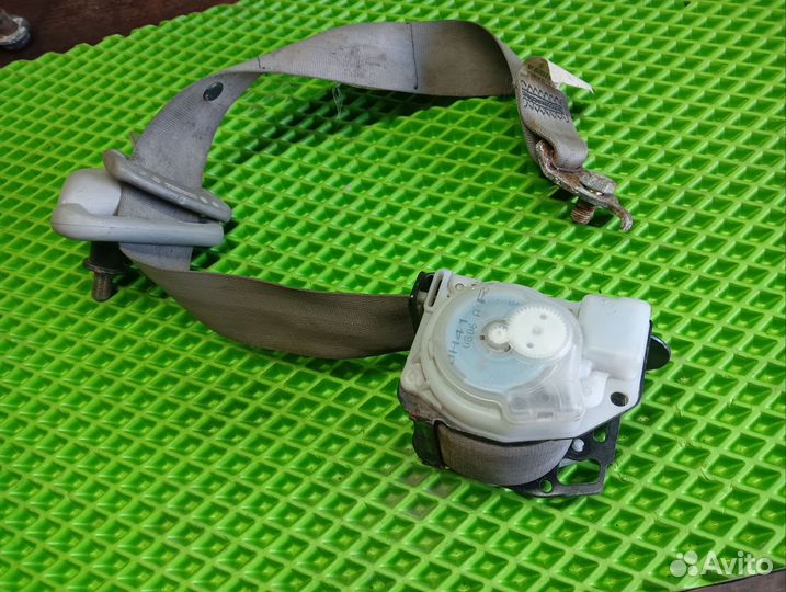 Ремни безопасноти на mazda MPV ll