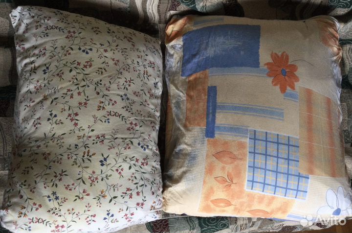 Подушка пуховые с наволочкой