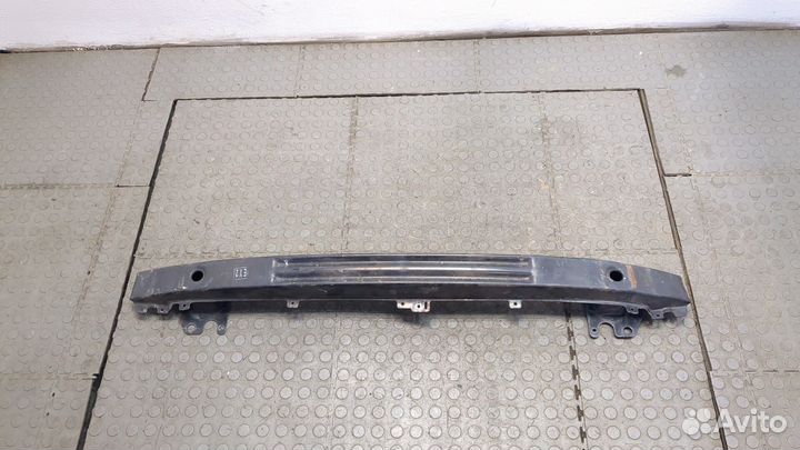 Усилитель бампера Volkswagen Polo, 2001