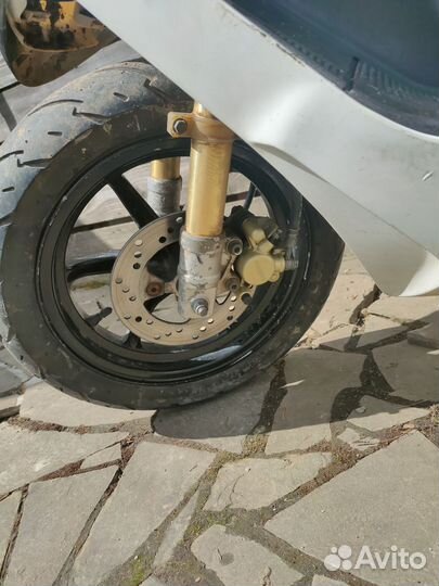 Скутер Suzuki ZZ