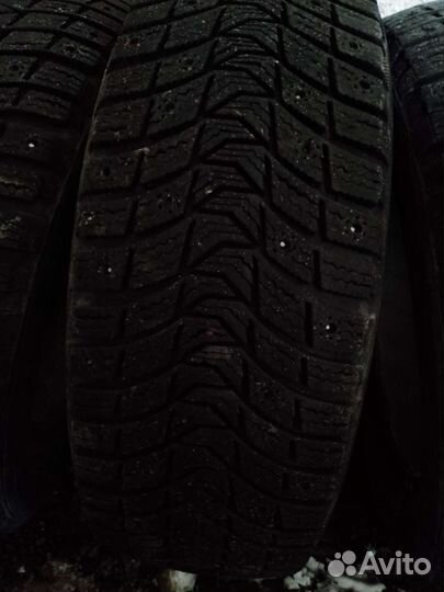 Michelin X-Ice North XIN3 205/65 R16