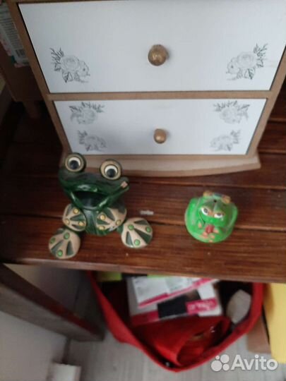 Коллекция лягушек