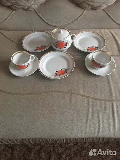 Кружки,чайники,чайные пары,фарфоровый чайный набор
