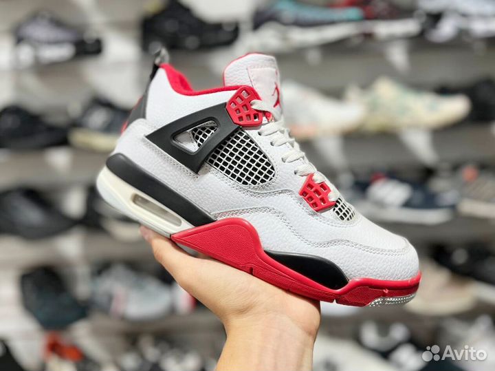 Кроссовки Nike Air Jordan 4