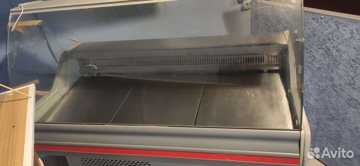 Холодильная витрина бу