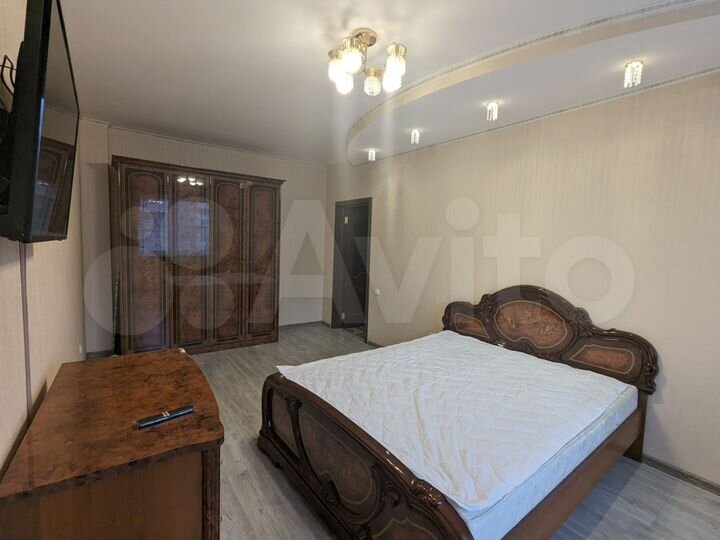 2-к. квартира, 60,7 м², 3/17 эт.