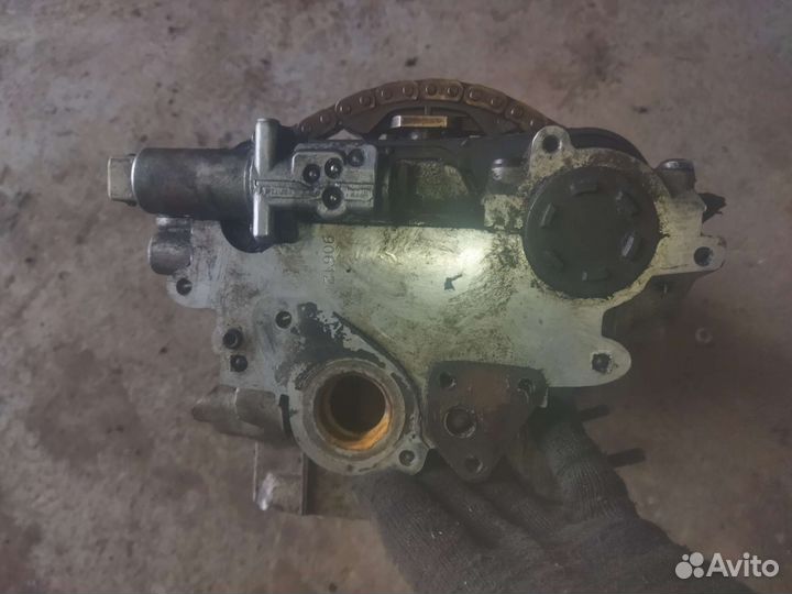 Головка блока цилиндров правая Audi A6C5 2.4