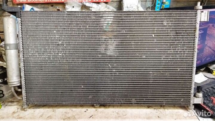 Радиатор кондиционера ниссан тиида