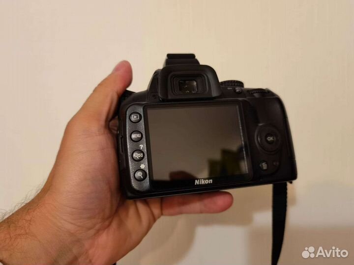 Nikon D3000 Body 2900 кадров