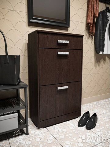 Обувница / закрытая / с выдвижным ящиком