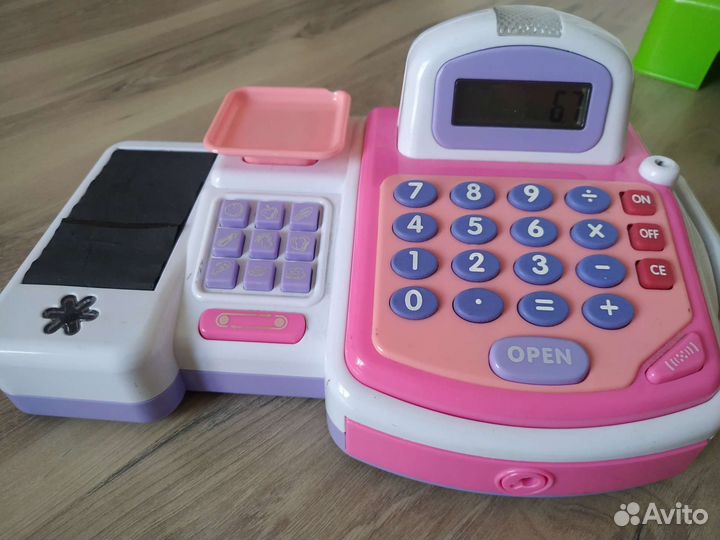 Касса игрушка
