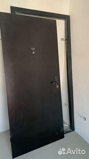 Дверь входная