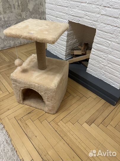 Домик для кошки с когтеточкой