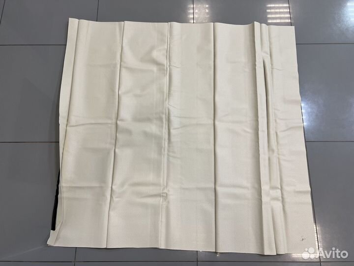 Резинка уплотнительная лобового Мерседес W123