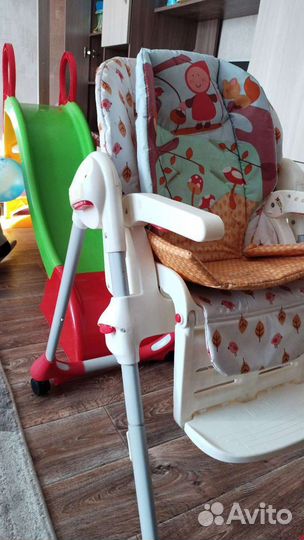 Стульчик для кормления chicco