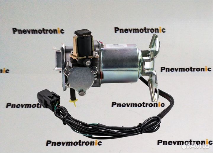 Компрессор пневмоподвески Lexus RX