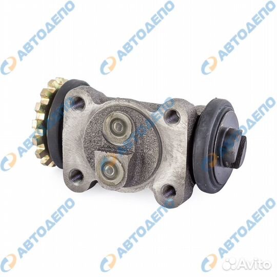 Рабочий тормозной цилиндр задний L isuzu ELF 19931