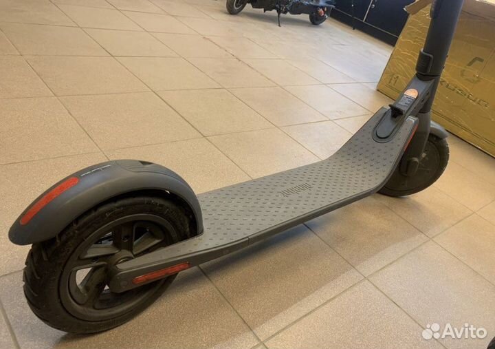 Электросамокат ninebot E22