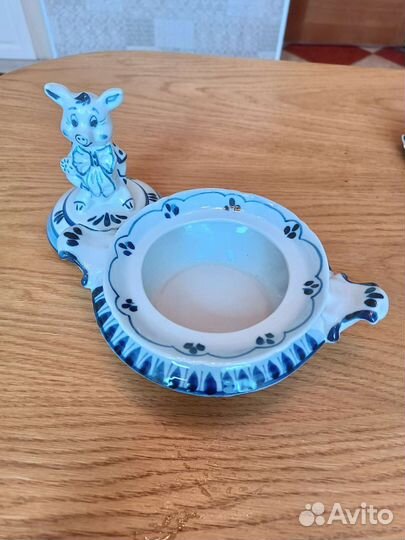 Набор посуды гжель