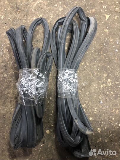 Уплотнитель двери Chevrolet Lacetti хэтчбек