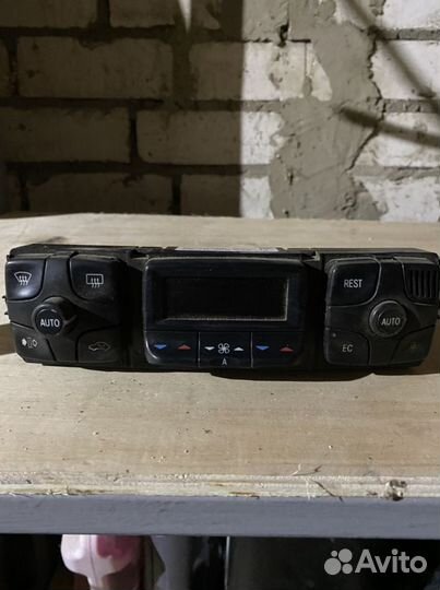 Облицовка радиатора w220