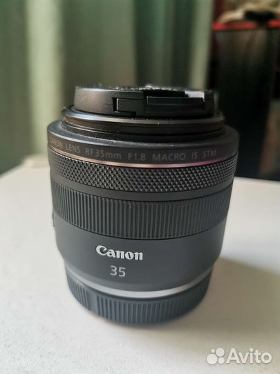 Canon RF 35 f1.8 macro IS STM