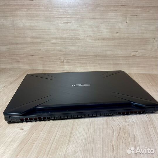 Игровой ноутбук Asus Tuf Gaming FX505