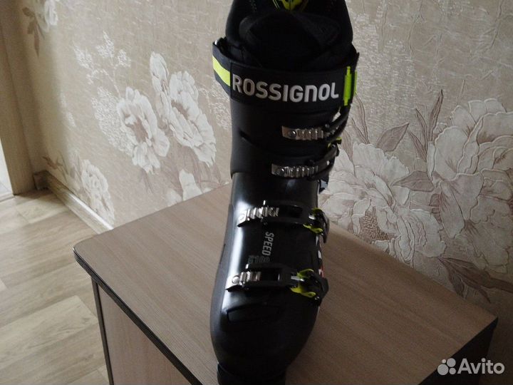 Горнолыжные ботинки