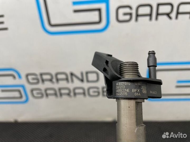 Форсунка топливная Mercedes-Benz E-Class W211