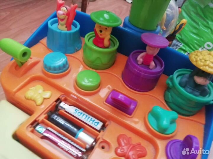 Машинка каталка детская