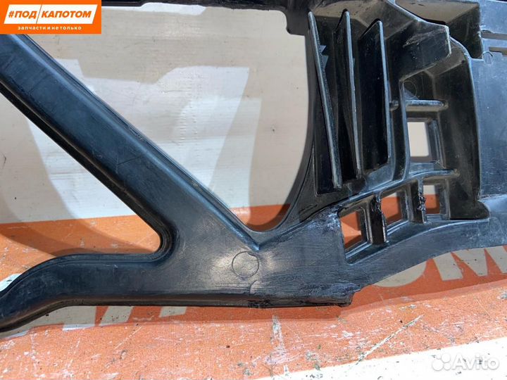 Кронштейн (крепление) Mercedes-Benz E-Класс W212