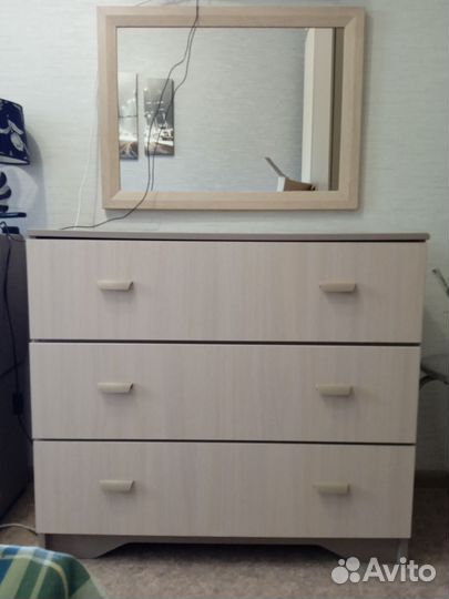 Шкафы и комоды бу