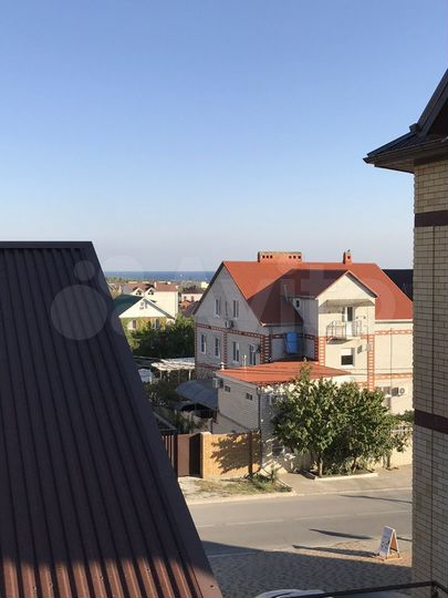 Дом 185 м² на участке 3,5 сот.