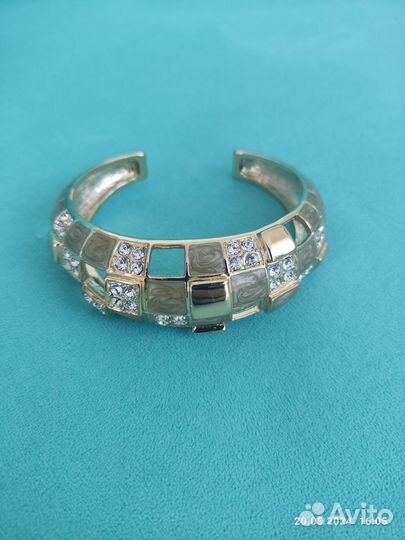Комплект украшений женских браслет и кольцо
