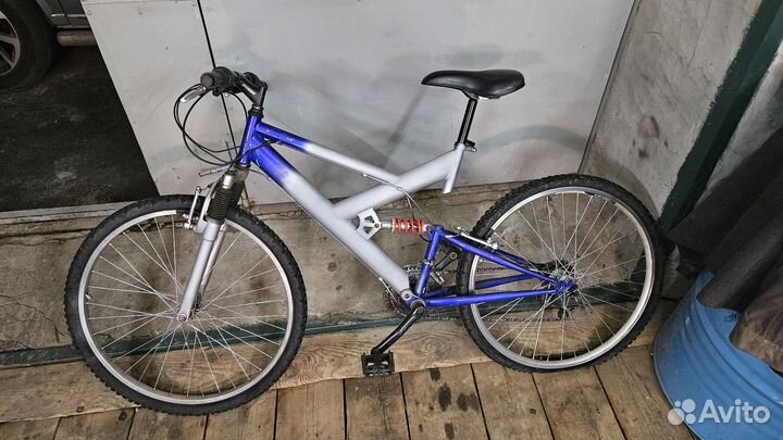 Велосипед спортивный