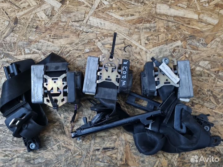 Ремень безопасности mercedes W203 L-1