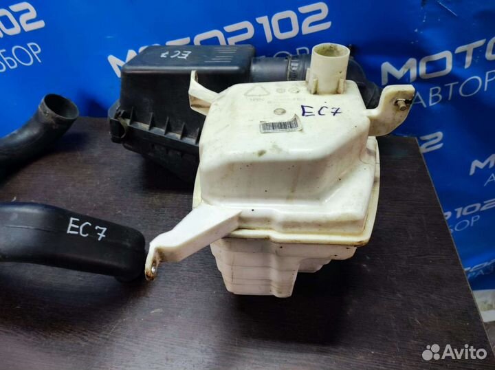 Корпус воздушного фильтра Geely Emgrand Ec7