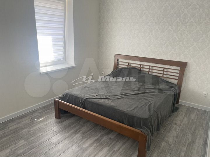 Дом 175 м² на участке 6 сот.