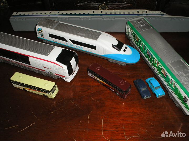 Машинки-модели, локомотивы