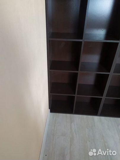 Шкаф для коллекций