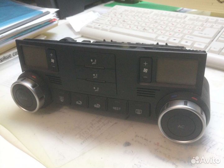 Блок управления климатконтроля vw touareg